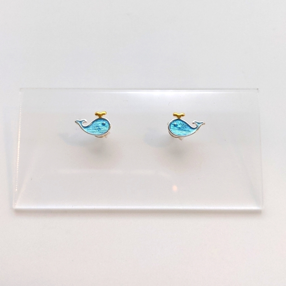 Blue whale 925 sterling silver stud earrings